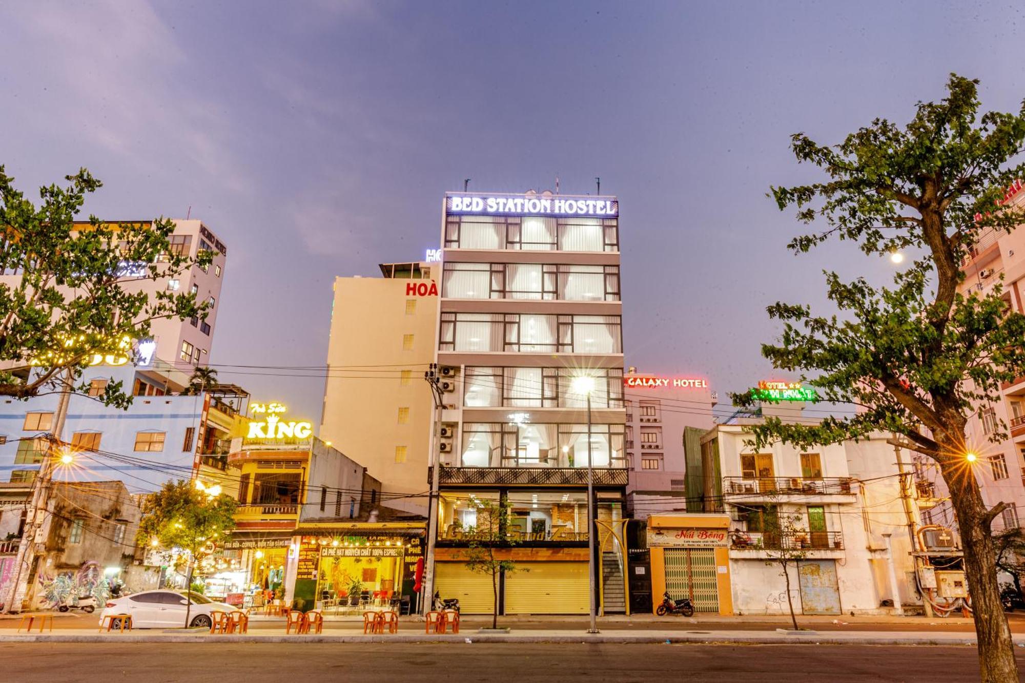 Bed Station Hostel Quy Nhon Dış mekan fotoğraf